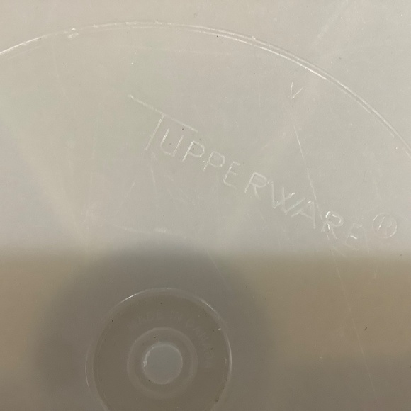Vintage Tupperware Snack Server with Lid - Picture 6 of 9
